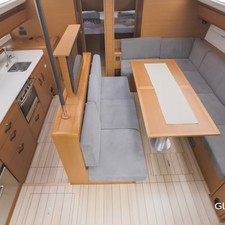 Jeanneau 54