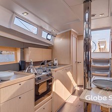Beneteau Oceanis 38