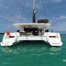 Fountaine Pajot Helia 44