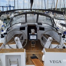 Hanse 415