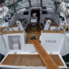 Hanse 415