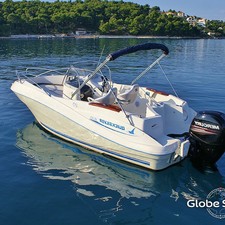 Quicksilver 635 Commander