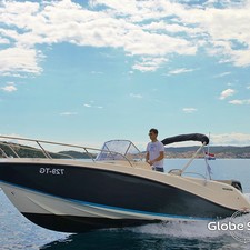 Quicksilver Activ 675 Open