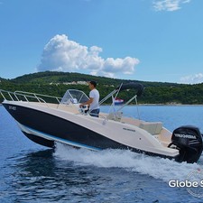 Quicksilver Activ 675 Open