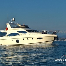 Azimut 68 Fly