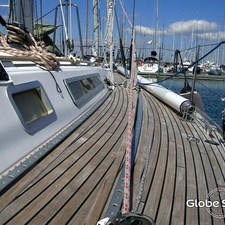 Beneteau First 51