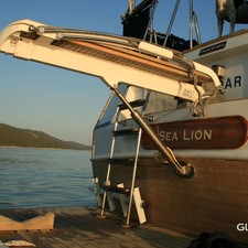 Beneteau Swift Trawler 42