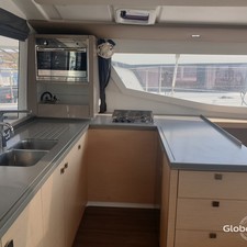 Fountaine Pajot Helia 44