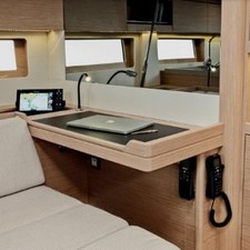 Beneteau Oceanis 51.1