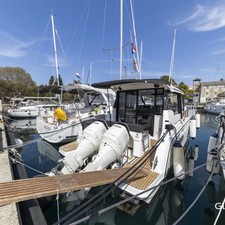 Jeanneau Merry Fisher 1095