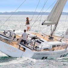 Hanse 548