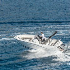 Jeanneau Cap Camarat 6.5 CC