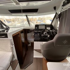 Jeanneau Merry Fisher 1095