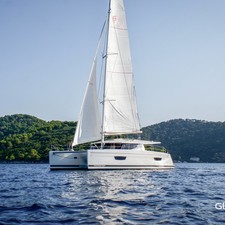 Fountaine Pajot Helia 44
