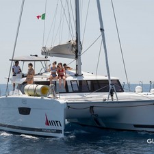 Fountaine Pajot Astréa 42