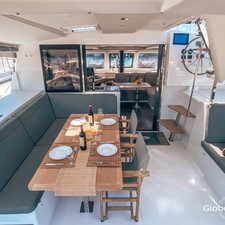 Fountaine Pajot Lucia 40