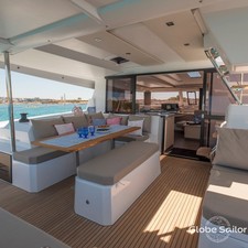 Fountaine Pajot Astréa 42