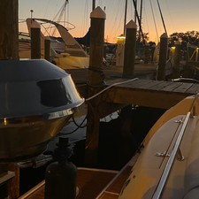 Monterey 30’ Cruiser