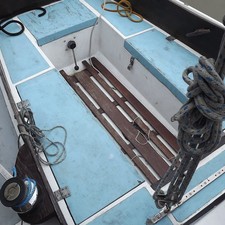 Custom Halcyon 27 (available)