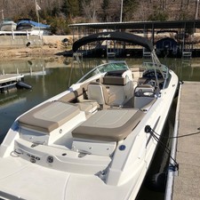 Sea Ray 250 SLX
