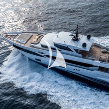 Majesty Yachts 100