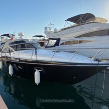 Pershing 37