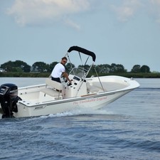 Boston Whaler 170 Montauk