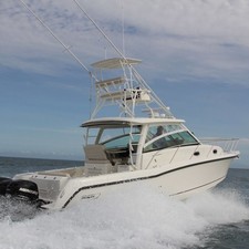 Boston Whaler 345 Conquest
