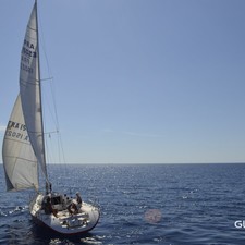 Jeanneau One Design 35