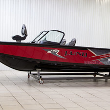 Lund Crossover XS 1875