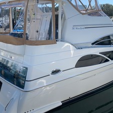 Carver 366 Motor Yacht