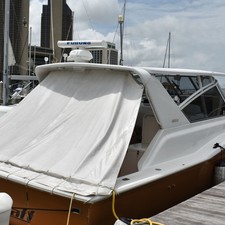 Hatteras 39.9 Express