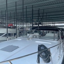 Trojan 11 Meter Express 370