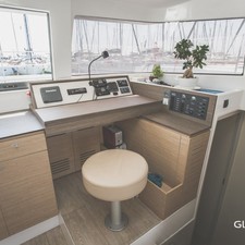 Bali catamarans 4.0 lounge