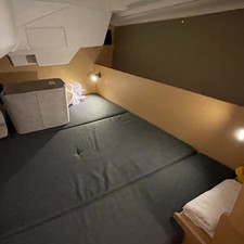 Beneteau Oceanis 38.1