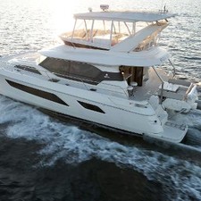 Aquila 44 Yacht