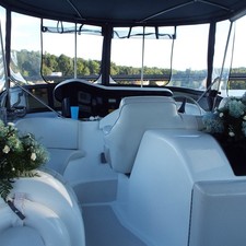 Bluewater yachts 42 coastal cruiser