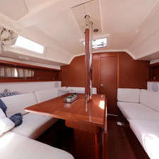 Beneteau Oceanis 34