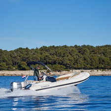 Ris Marine Exclusive 650