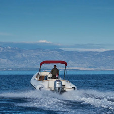 Ris Marine Exclusive 650