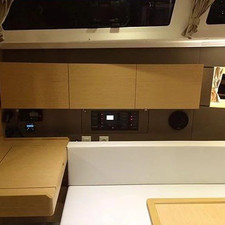 Oceanis 38