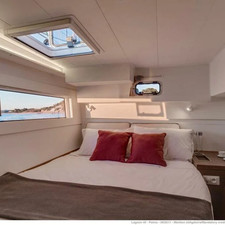 Lagoon 40 - 4 + 2 cab