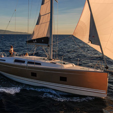 Hanse 418