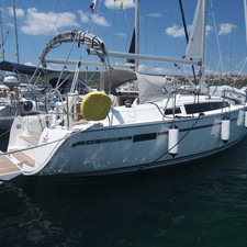 Bavaria 33 Cruiser