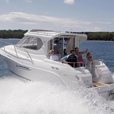 Quicksilver 750 Weekend