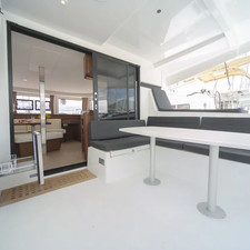 Lagoon 42 - 4 + 2 cab.