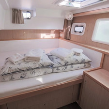 Lagoon 39 - 4 + 2 cab.