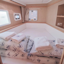 Lagoon 39 - 4 + 2 cab.