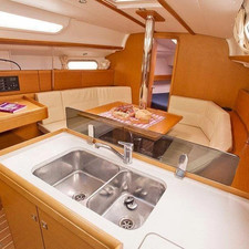 Sun Odyssey 36i