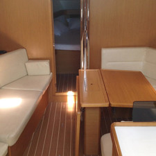Sun Odyssey 42i